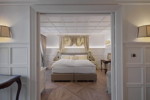 GRAND HOTEL DES ALPES - Photo 12
