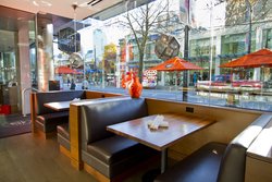  - Blue Horizon Hotel Vancouver