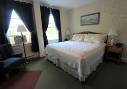  - Harbourview Inn Smiths Cove