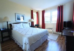  - Harbourview Inn Smiths Cove