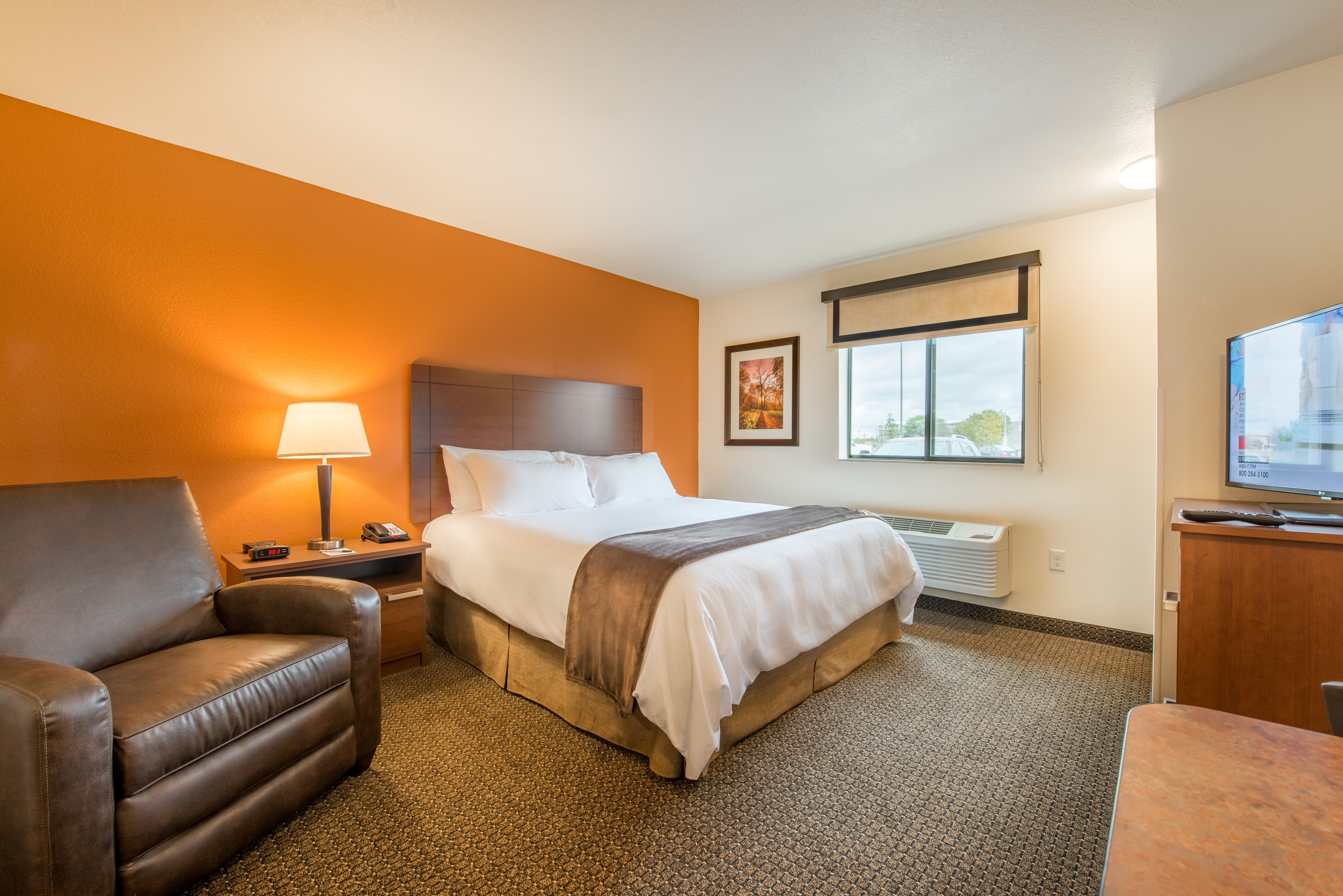 My Place-Lithia Springs GA-guestroom-1 Queen Bed.jpg