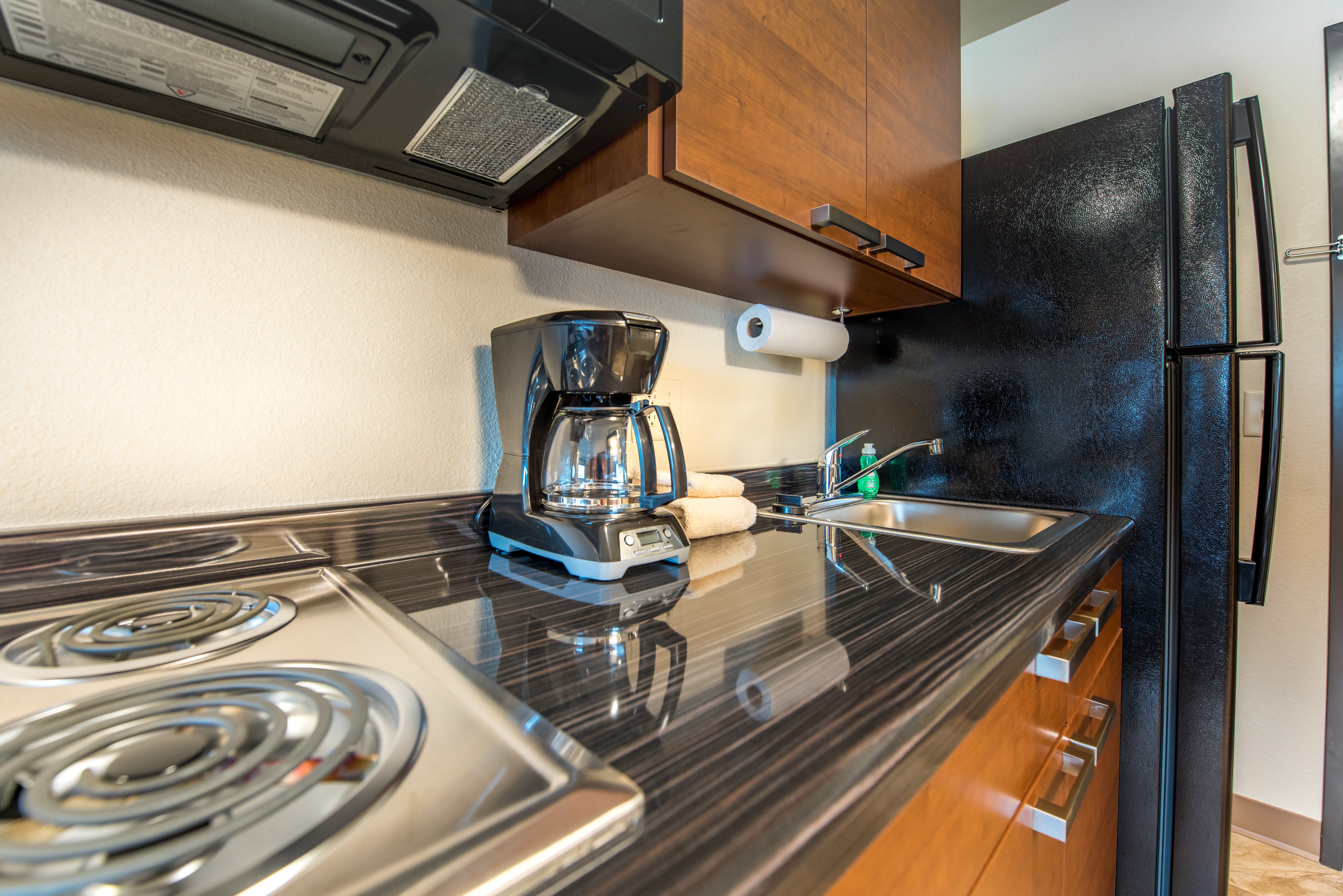 My Place-Lithia Springs GA-guestroom-Kitchenette.jpg