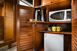  - Staypineapple Watertown Hotel Seattle - I-5, Exit 169