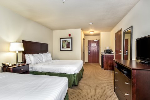 2 Queen Guestroom