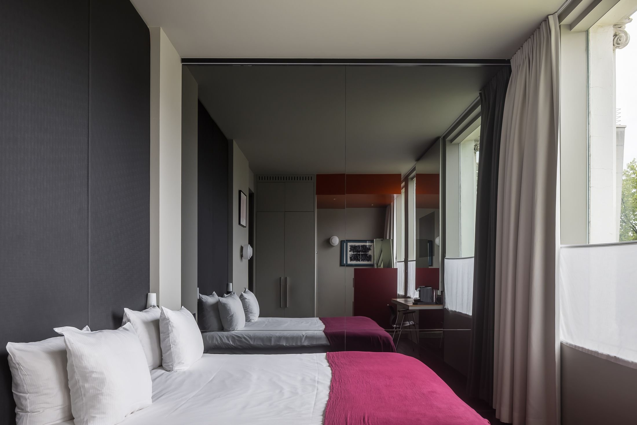 HOTEL PILAR-guestroom-DELUXE.jpg
