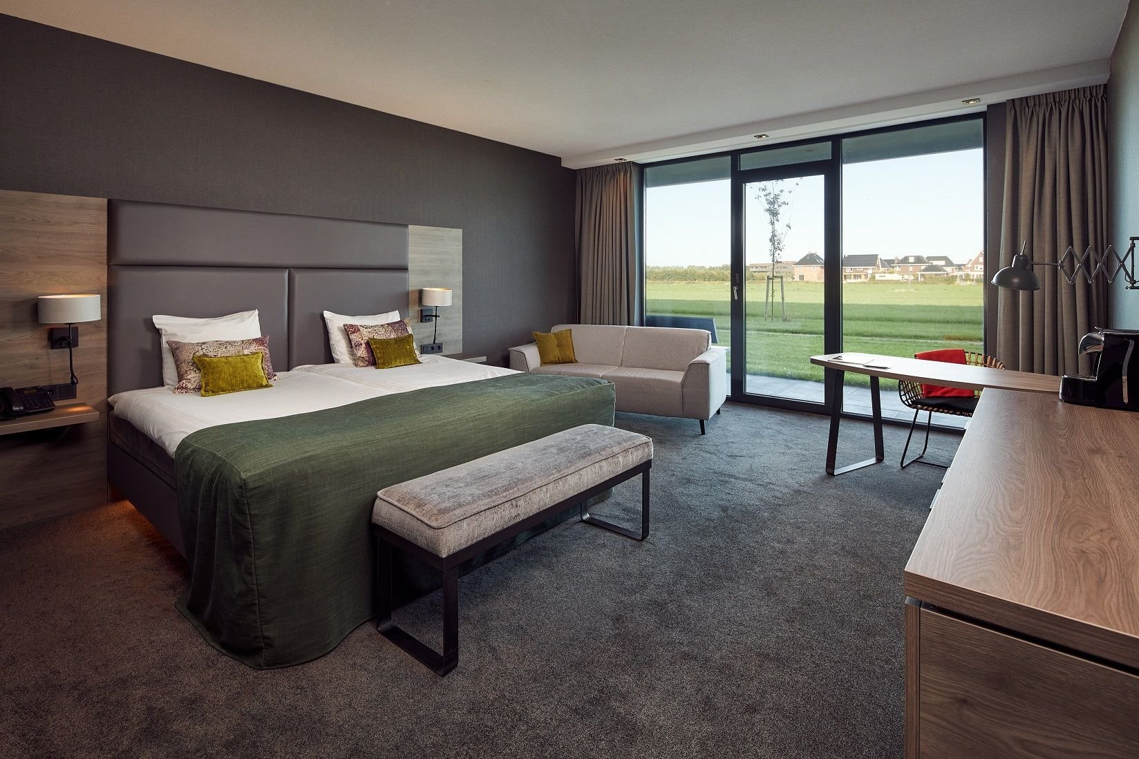 VAN DER VALK HOTEL LEEUWARDEN-guestroom-Comfort room.jpg