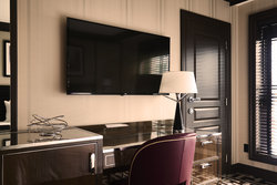  - Iroquois Hotel New York