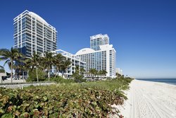  - Carillon Miami Wellness Resort Miami Beach