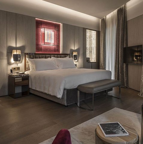 FENDI PRIVATE SUITES - Photo 12