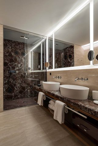 FENDI PRIVATE SUITES - Photo 14