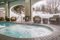  - Knob Hill Inn Ketchum