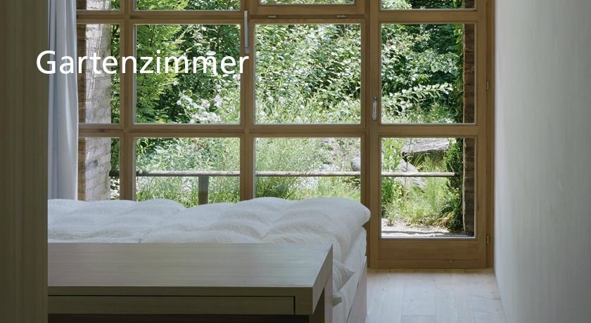 STIFTUNG KARTAUSE ITTINGEN-guestroom-Garden room with balcony / terrace.jpg