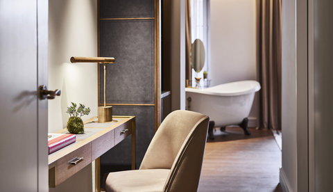 GRAN HOTEL INGLES - Photo 24