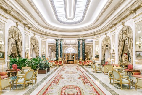 EL PALACE BARCELONA - Photo 3