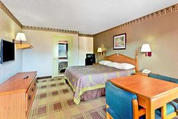  - Red Carpet Inn & Suites Newnan - I-85, Exit 41