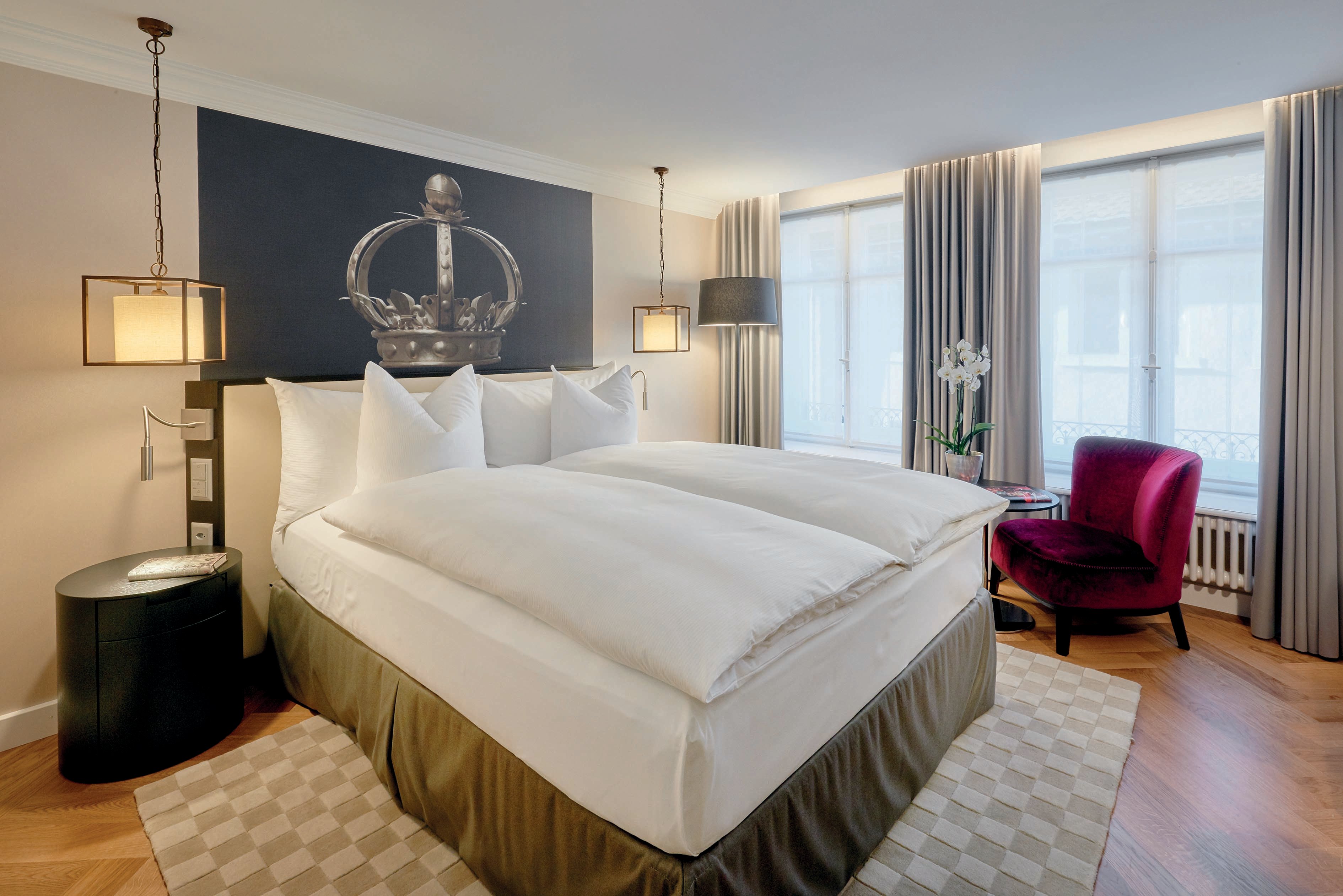 SORELL HOTEL KRONE-guestroom-Standard Double Queen.jpg