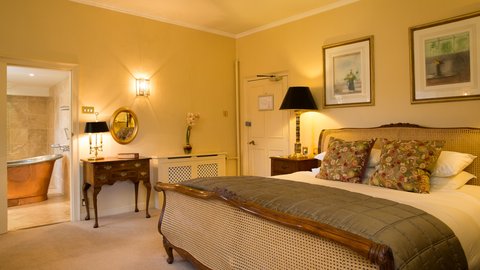 The Purbeck Mini Suite Bedroom