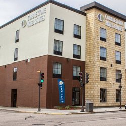  - Cobblestone Hotel & Suites Chippewa Falls