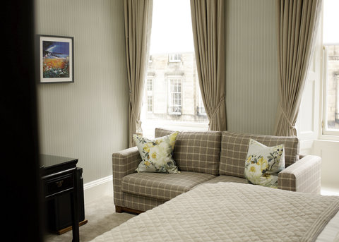 NIRA CALEDONIA - Photo 31