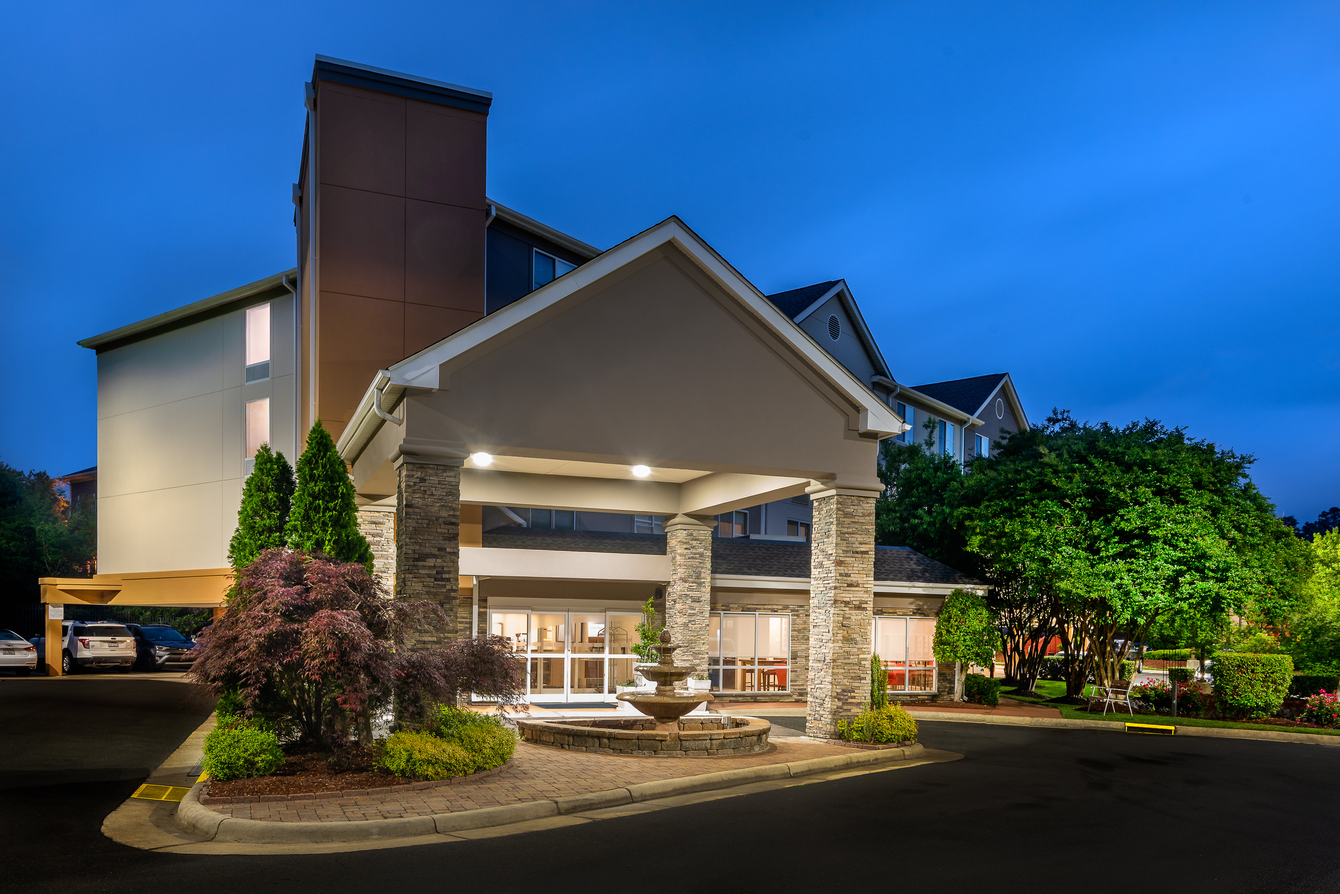 Welcome to the Holiday Inn Express Chapel Hill!