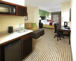  - Holiday Inn Express & Suites Maumelle - I-40, Exit 142