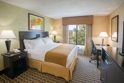 - Holiday Inn Express West Middlesex - I-80, Exit 4B
