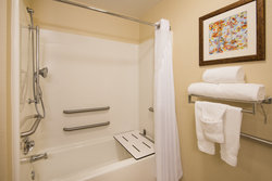  - Holiday Inn Express West Middlesex - I-80, Exit 4B