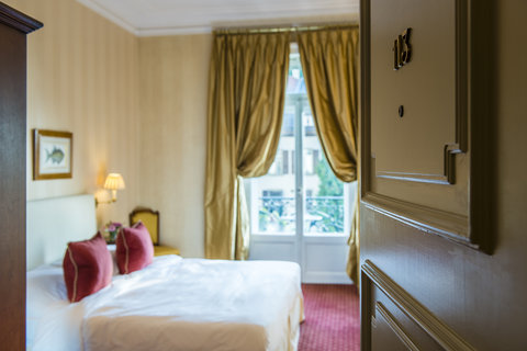 HOTEL DES TROIS COURONNES - Photo 44