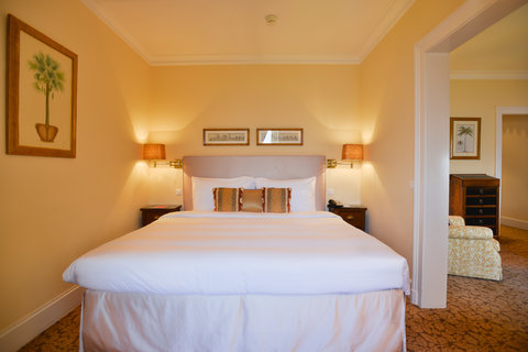 HOTEL DES TROIS COURONNES - Photo 49