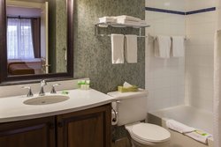 - Holiday Inn Express & Suites Mont Tremblant