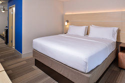  - Holiday Inn Express & Suites Mason - I-71, Exit 19