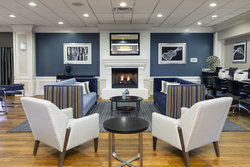  - Holiday Inn Express Downtown Nashville - I-40 & I-65, Exit 209