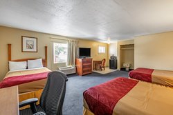  - Red Carpet Inn Stamford - I-95, Exit 9