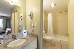  - Red Carpet Inn Stamford - I-95, Exit 9