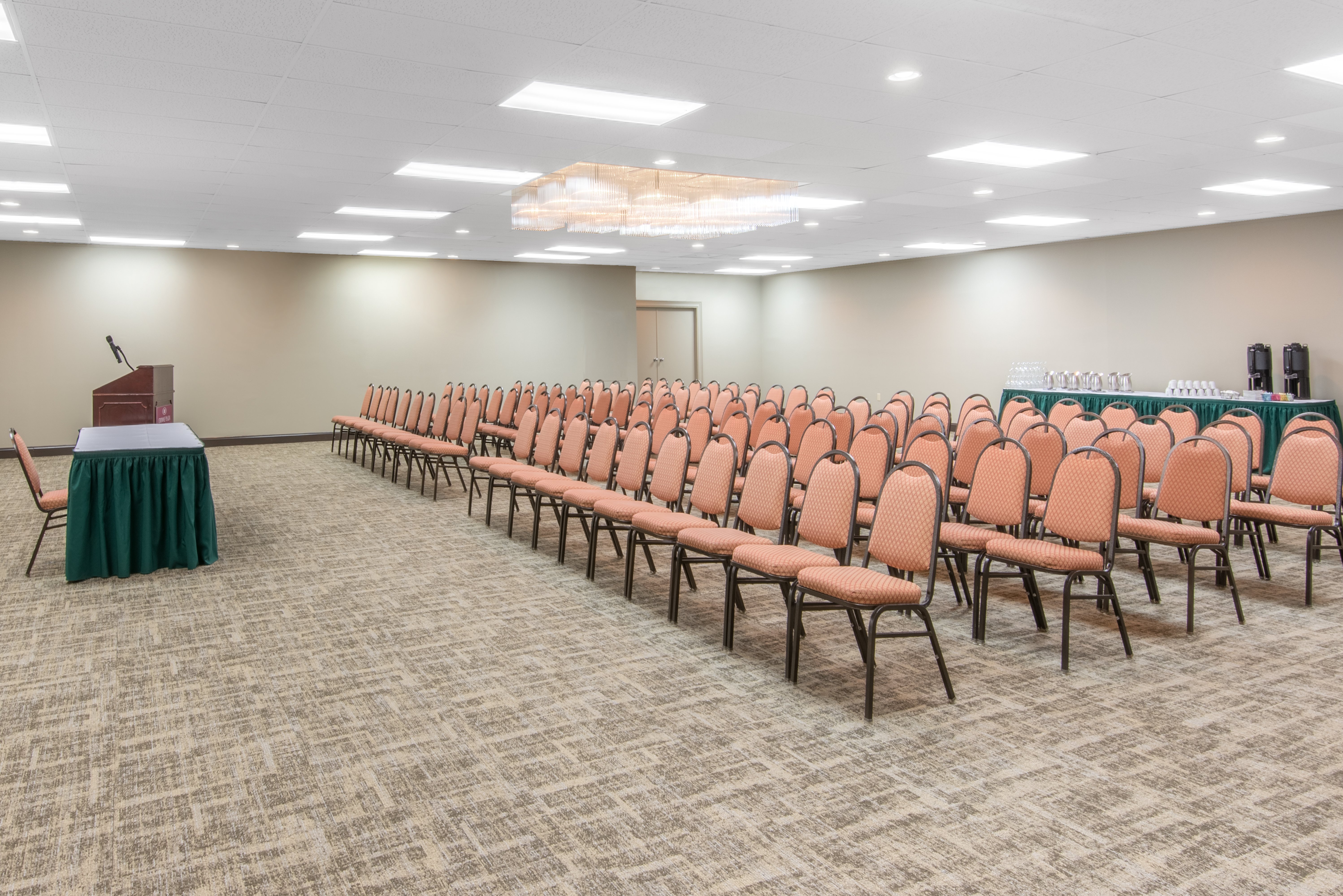 CROWNE PLAZA HICKORY BY IHG-guestroom-Truman Room.jpg