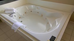  - Holiday Inn Express Fallon