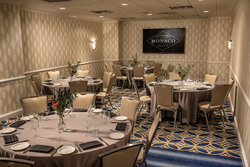  - Kimpton Hotel Monaco Seattle - I-5, Exits 165 & 165B