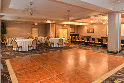  - Holiday Inn Express & Suites DeSoto - I-35, Exit 416