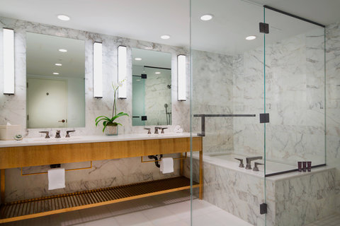 THE RITZ-CARLTON RESIDENCES, WAIKIKI BEACH - Photo 61