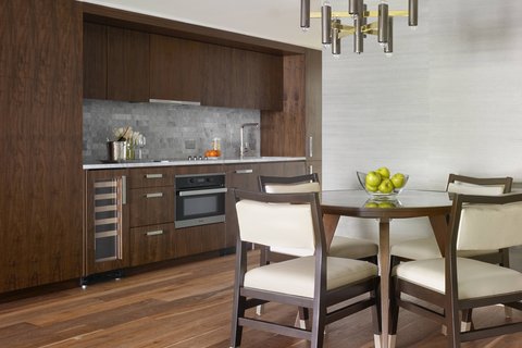 THE RITZ-CARLTON RESIDENCES, WAIKIKI BEACH - Photo 49