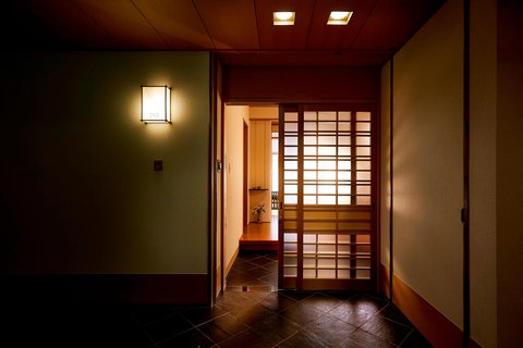 THE RITZ-CARLTON OSAKA - Photo 10