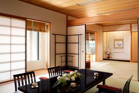 THE RITZ-CARLTON OSAKA - Photo 7