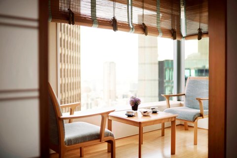 THE RITZ-CARLTON OSAKA - Photo 11