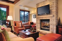  - Ritz-Carlton Hotel Highland Truckee