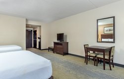  - Holiday Inn Airport Louisville - I-65, Exit 132