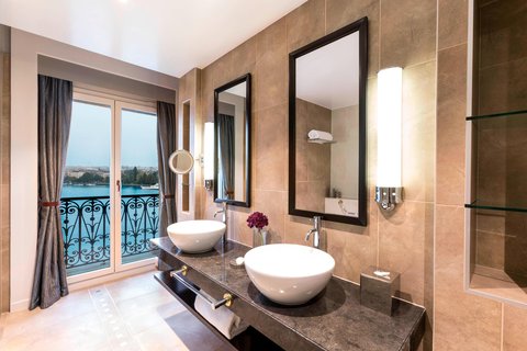 RITZ-CARLTON HOTEL DE LA PAIX - Photo 49