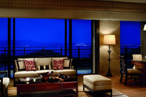 THE RITZ-CARLTON OKINAWA - Photo 3