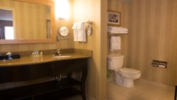  - Holiday Inn Fairview Heights - I-64, Exit 12