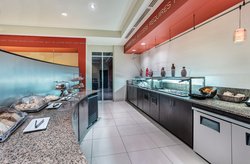  - Holiday Inn Airport Louisville - I-65, Exit 132