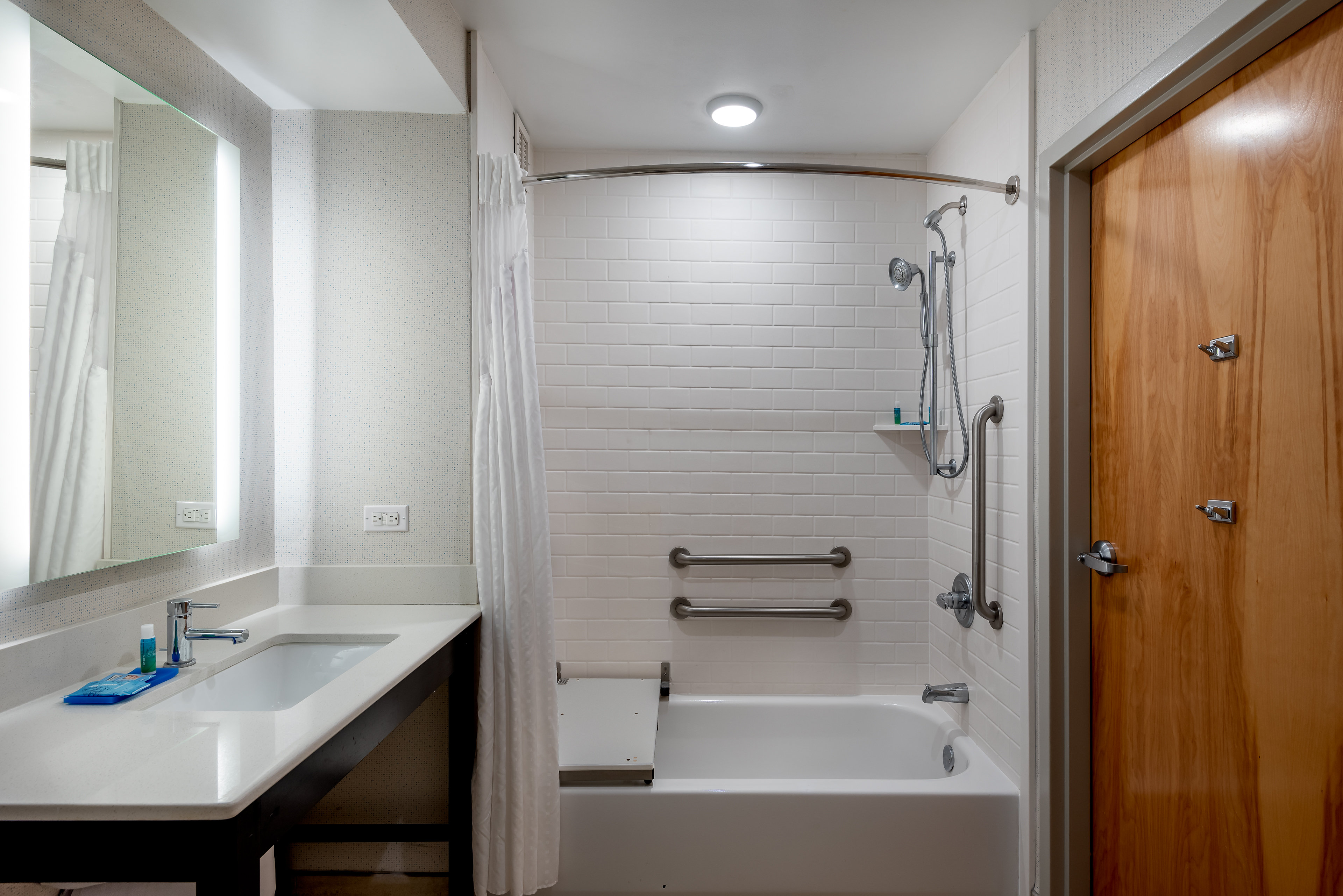 HOLIDAY INN EXP STES DAPHNE BY IHG-guestroom-ADA Guest Bathroom .jpg
